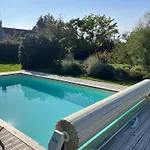 D Hotes Avec Piscine Et La Foliere Saumur