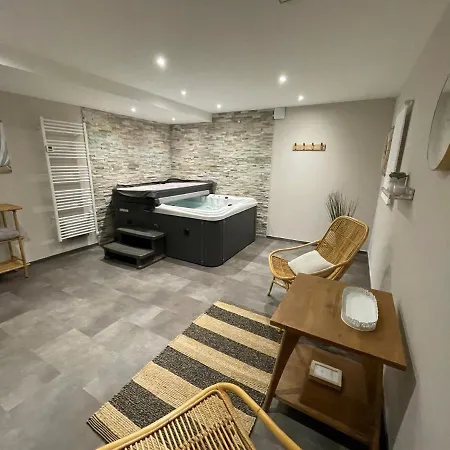 D'hotes Avec Piscine Et La Foliere Saumur